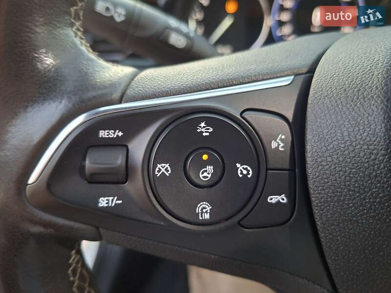 Універсал Opel Insignia 2021 в Тернополі