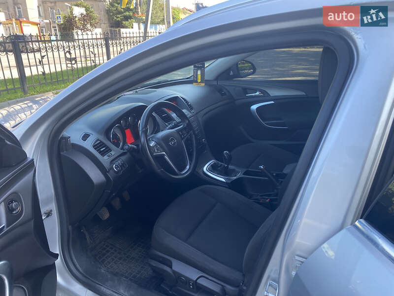 Универсал Opel Insignia 2011 в Городке фото 5 Универсал Opel Insignia 2011 в Городке