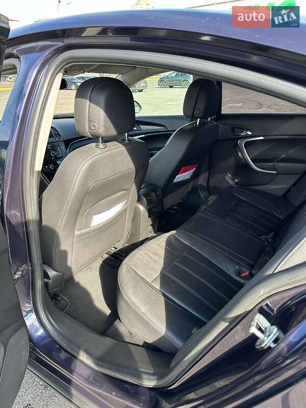 Седан Opel Insignia 2012 в Киеве фото 8 Седан Opel Insignia 2012 в Киеве
