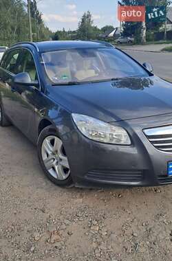 Універсал Opel Insignia 2010 в Харкові