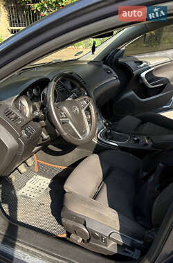 Универсал Opel Insignia 2009 в Фастове