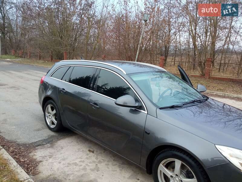 Універсал Opel Insignia 2010 в Бердичеві
