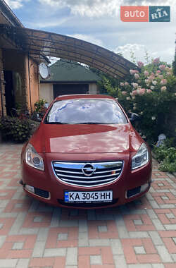Лифтбек Opel Insignia 2010 в Смеле