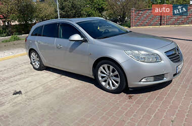 Універсал Opel Insignia 2009 в Рівному