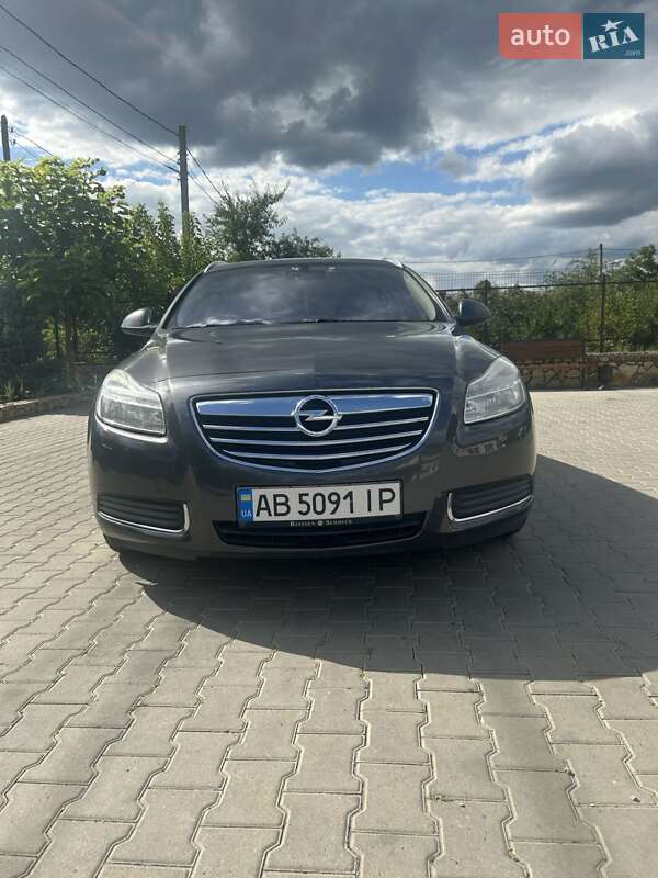 Універсал Opel Insignia 2011 в Могилів-Подільському