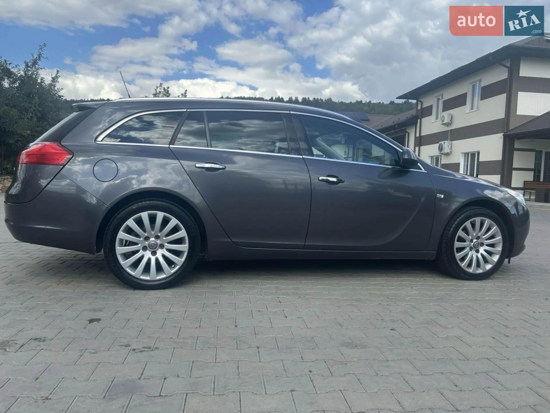 2011 Opel Insignia - мініатюра 12