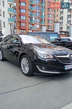Універсал Opel Insignia 2015 в Києві