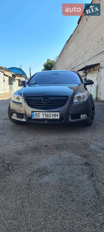 Седан Opel Insignia 2009 в Миколаєві
