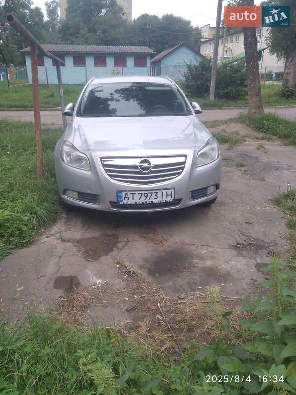 Универсал Opel Insignia 2013 в Калуше