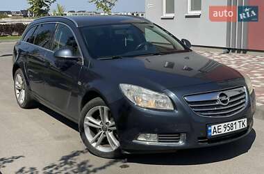 Універсал Opel Insignia 2009 в Дніпрі