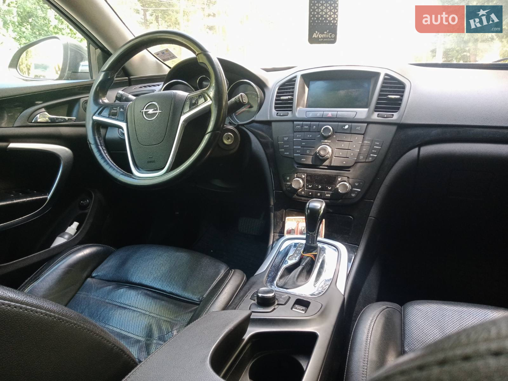 2010 Opel Insignia - мініатюра 11