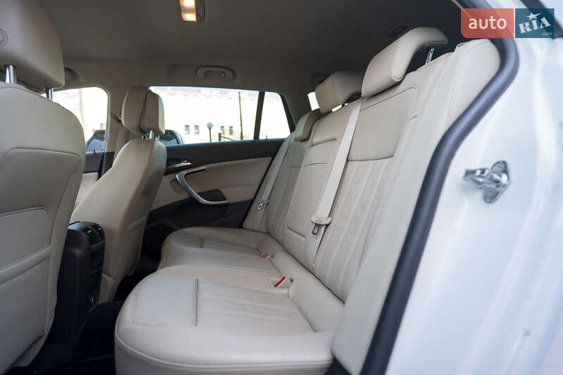 Универсал Opel Insignia 2012 в Киеве фото 24 Универсал Opel Insignia 2012 в Киеве