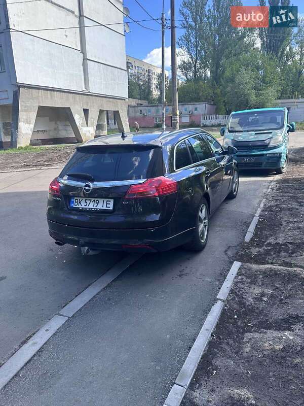Универсал Opel Insignia 2011 в Киеве