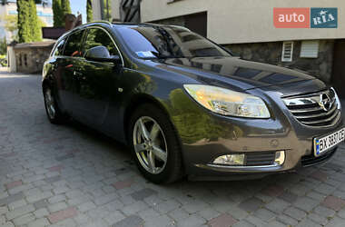 Універсал Opel Insignia 2010 в 