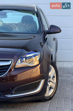 Универсал Opel Insignia 2016 в 
