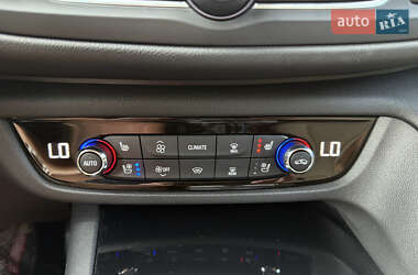 Лифтбек Opel Insignia 2020 в 