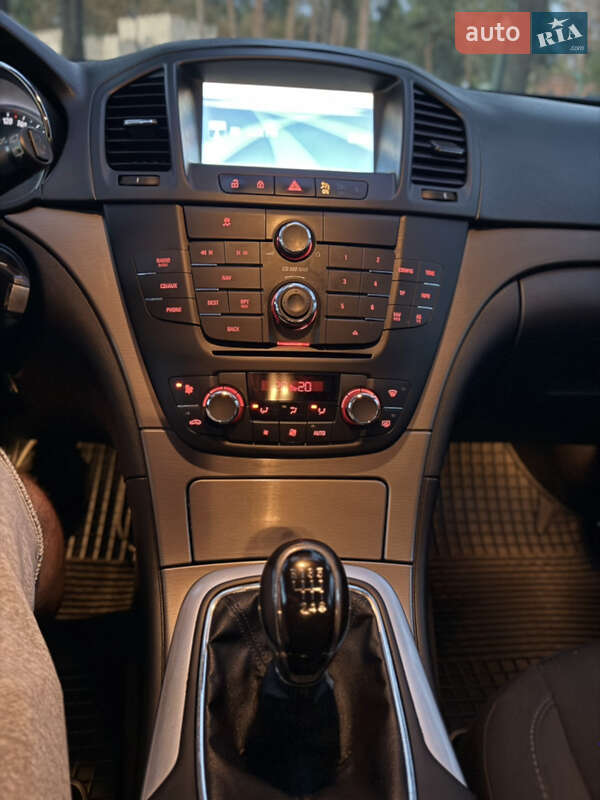 Универсал Opel Insignia 2010 в Харькове