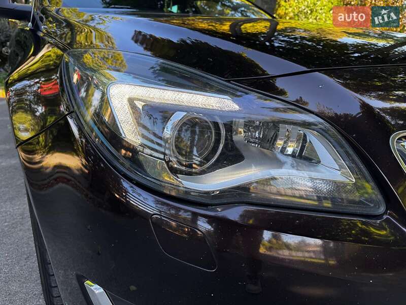 Универсал Opel Insignia 2014 в Киеве