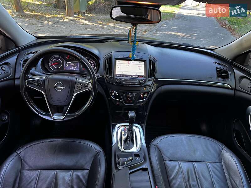 Универсал Opel Insignia 2014 в Киеве