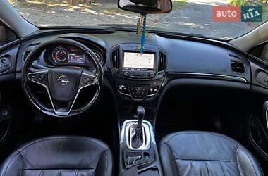 Универсал Opel Insignia 2014 в 