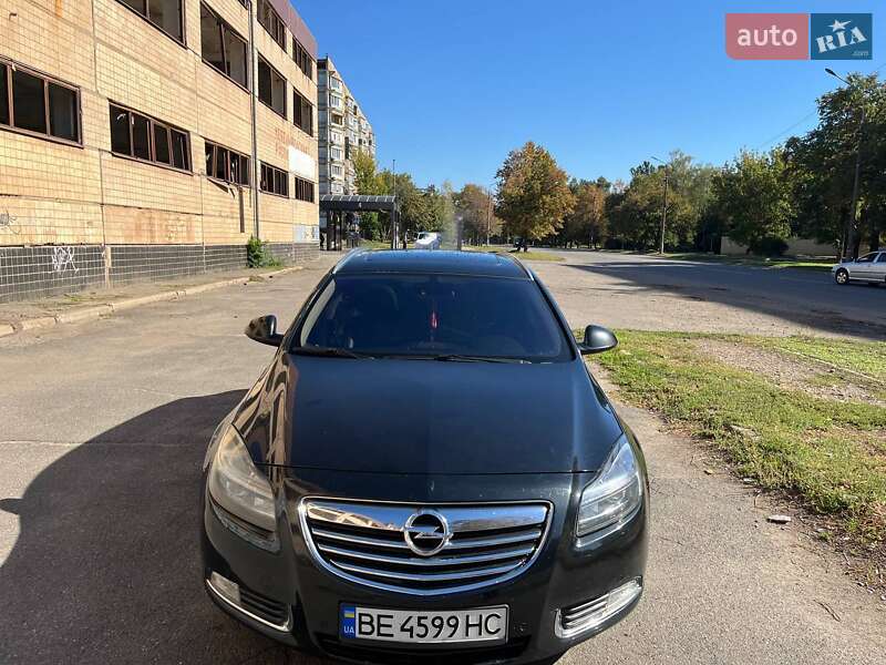 Opel Insignia 2011