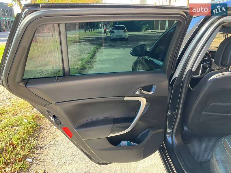 Универсал Opel Insignia 2011 в Кривом Роге