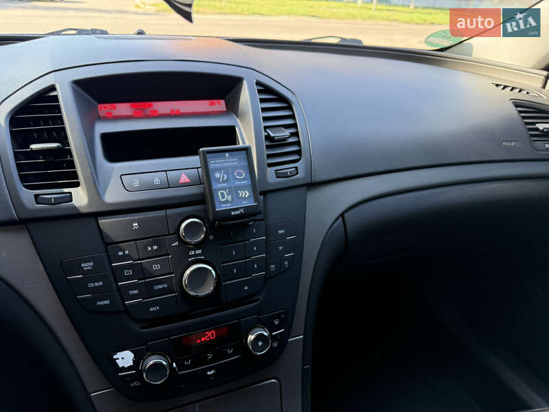 Седан Opel Insignia 2009 в Борисполе
