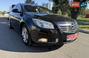 Универсал Opel Insignia 2009 в 