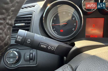 Универсал Opel Insignia 2009 в 