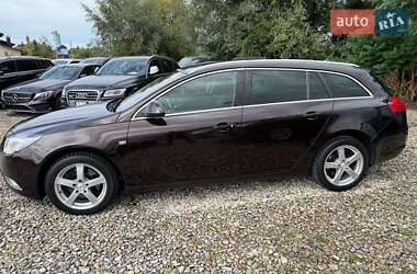 Универсал Opel Insignia 2011 в 
