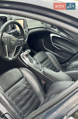 Универсал Opel Insignia 2015 в 