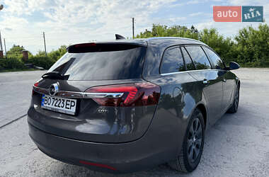 Универсал Opel Insignia 2015 в 