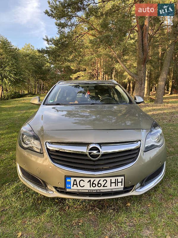 Универсал Opel Insignia 2016 в Ратным