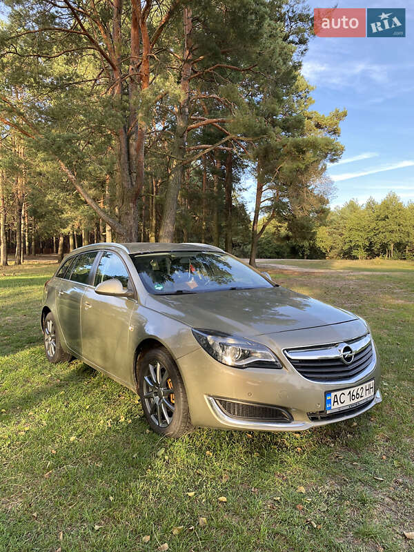 Универсал Opel Insignia 2016 в Ратным