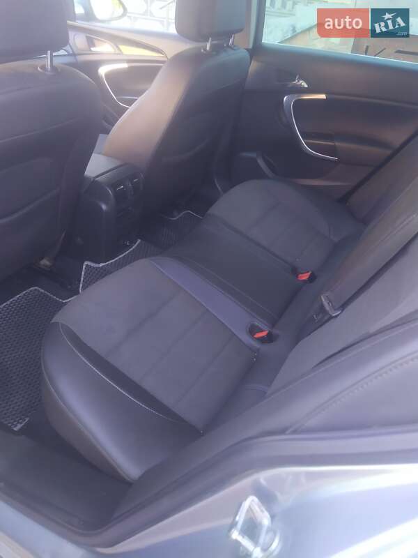 Универсал Opel Insignia 2009 в Тысменице фото 5 Универсал Opel Insignia 2009 в Тысменице