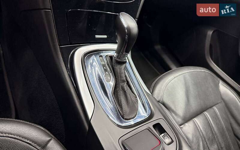 Універсал Opel Insignia 2014 в Чернівцях фото 13 Універсал Opel Insignia 2014 в Чернівцях