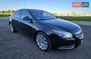 Седан Opel Insignia 2009 в 