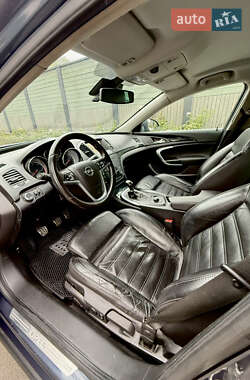 Седан Opel Insignia 2009 в 