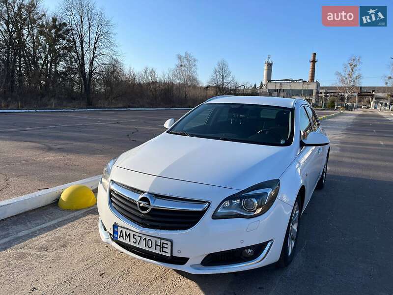 Универсал Opel Insignia 2016 в Коростышеве