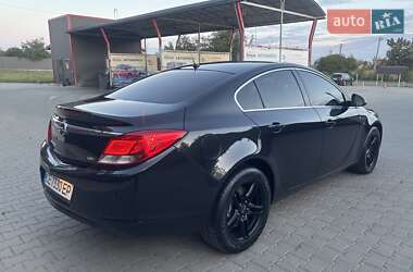 Седан Opel Insignia 2009 в Черновцах