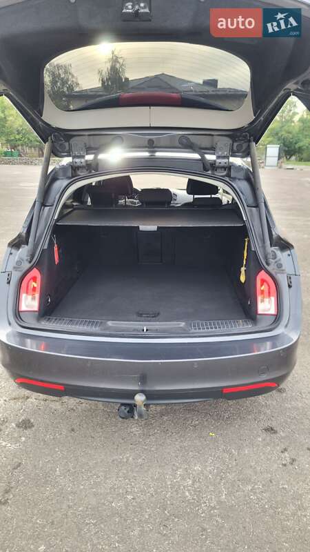 Универсал Opel Insignia 2010 в Луцке