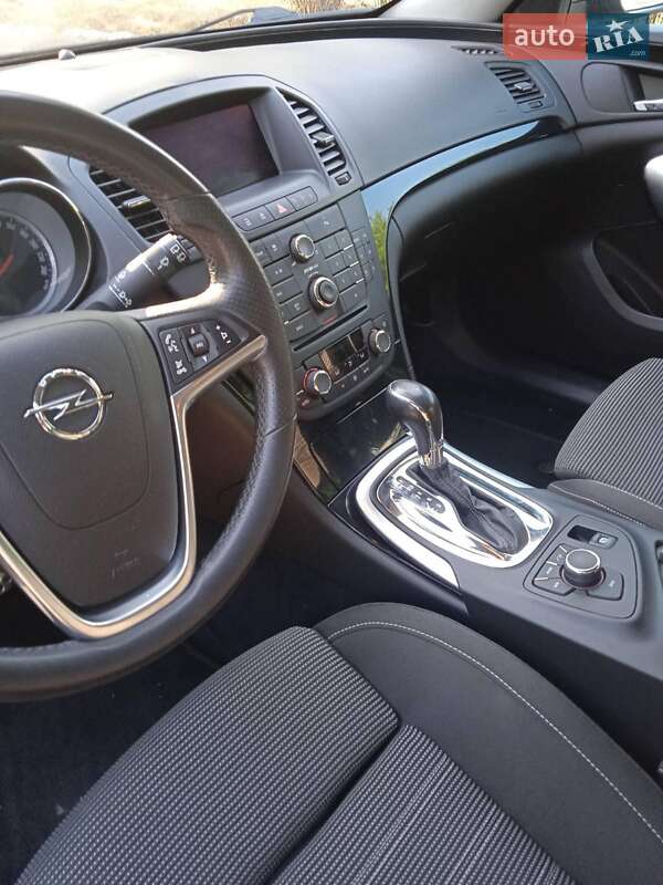 Opel Insignia 2010