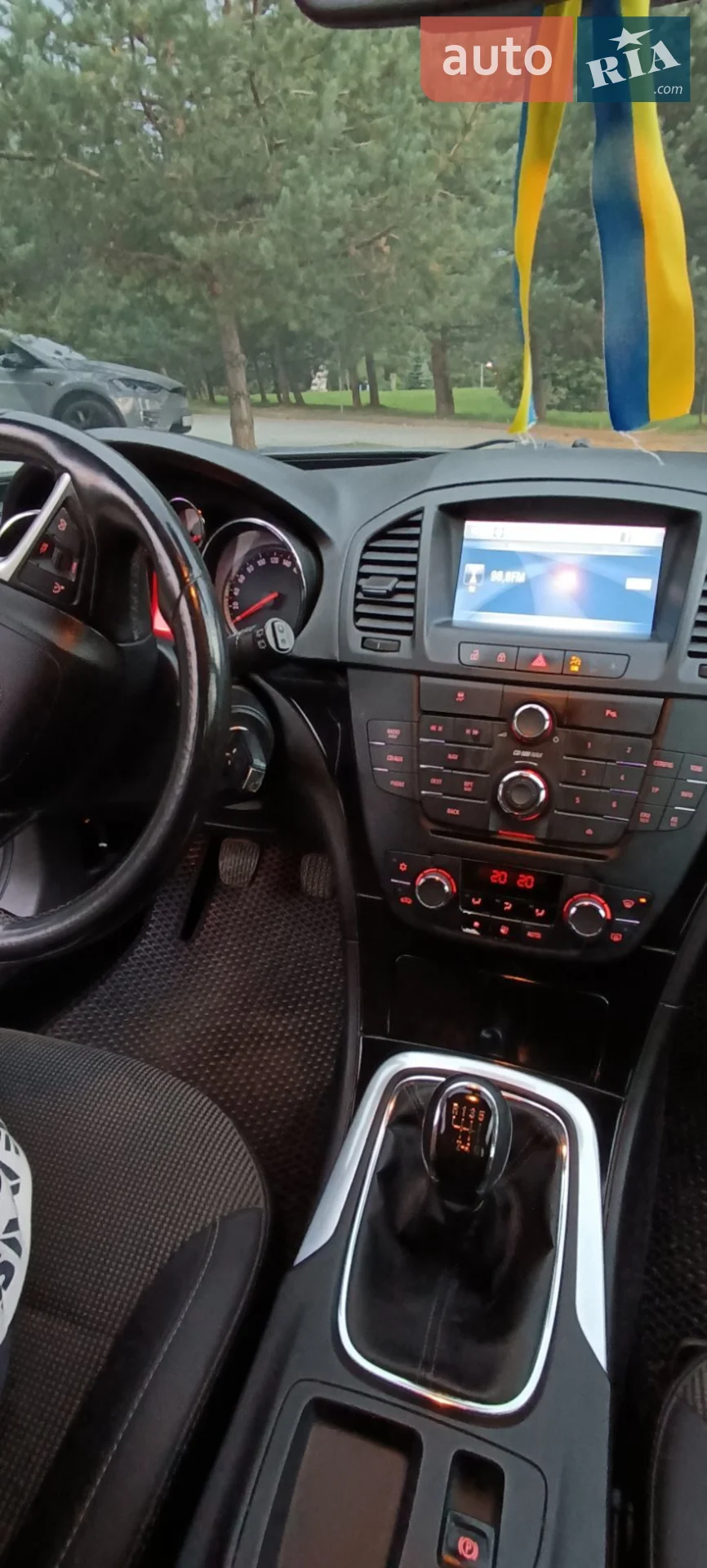 2010 Opel Insignia - мініатюра 5