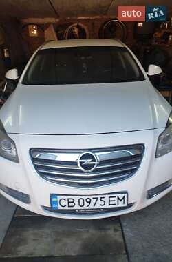 Універсал Opel Insignia 2011 в Прилуках
