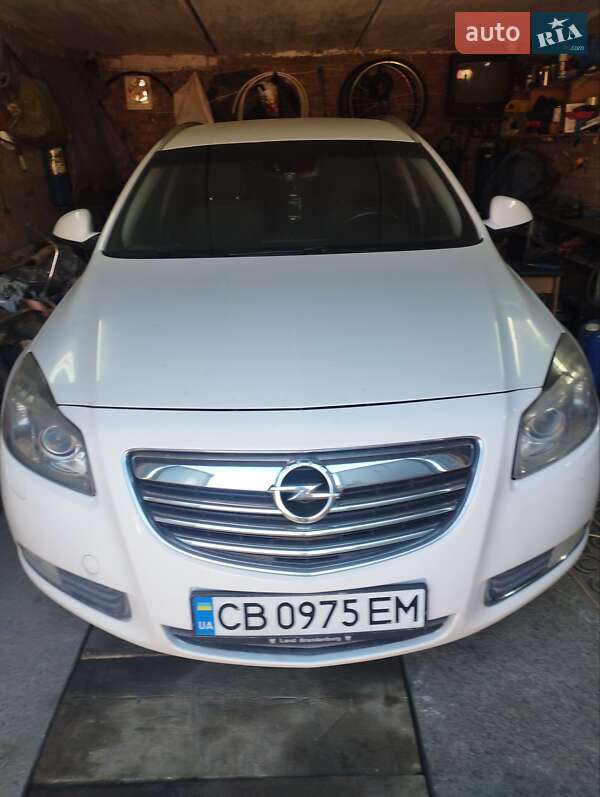 Opel Insignia 2011