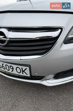 Универсал Opel Insignia 2016 в 