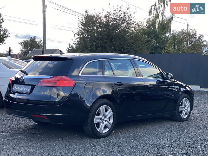 Универсал Opel Insignia 2011 в Луцке