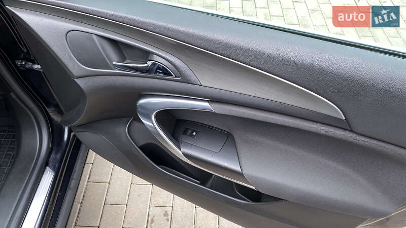Универсал Opel Insignia 2011 в Луцке