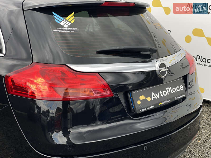 Универсал Opel Insignia 2011 в Луцке