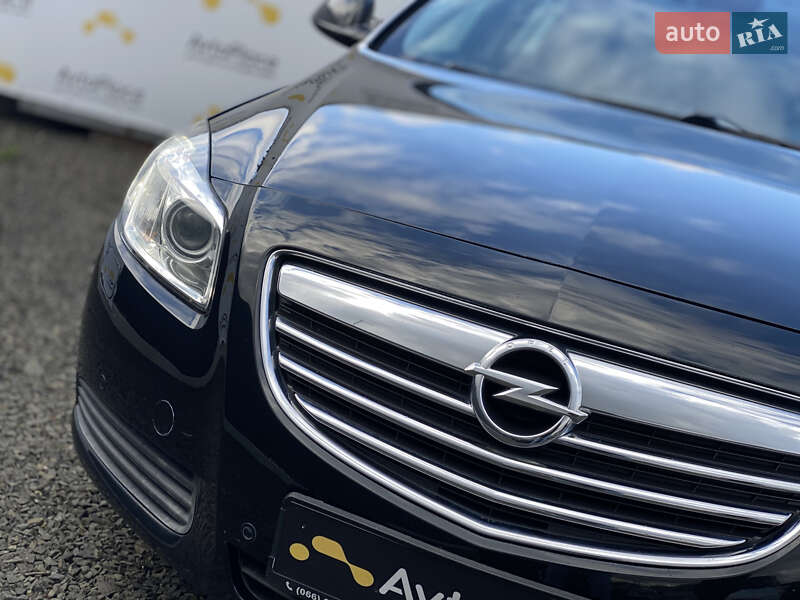 Универсал Opel Insignia 2011 в Луцке